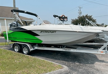 2024 Starcraft SVX 211 Lime Green Sport Boat